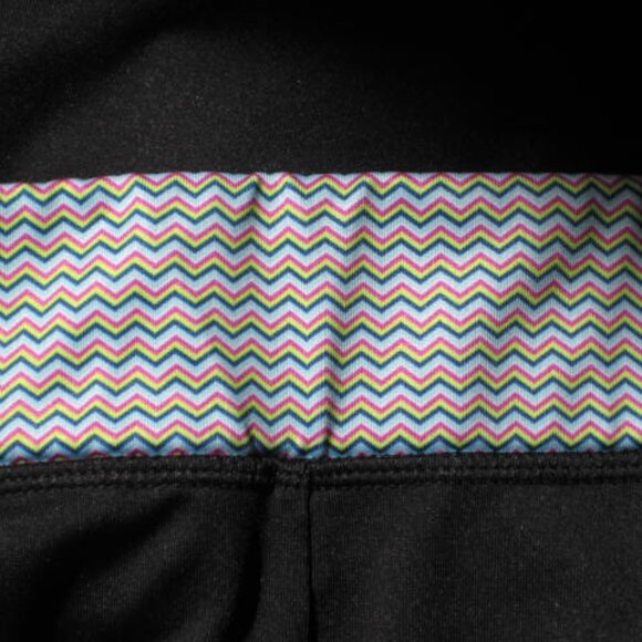 Fila Sport XL Black Running Legging Capri Crop Multicolor Trim Excellent - Picture 6 of 6